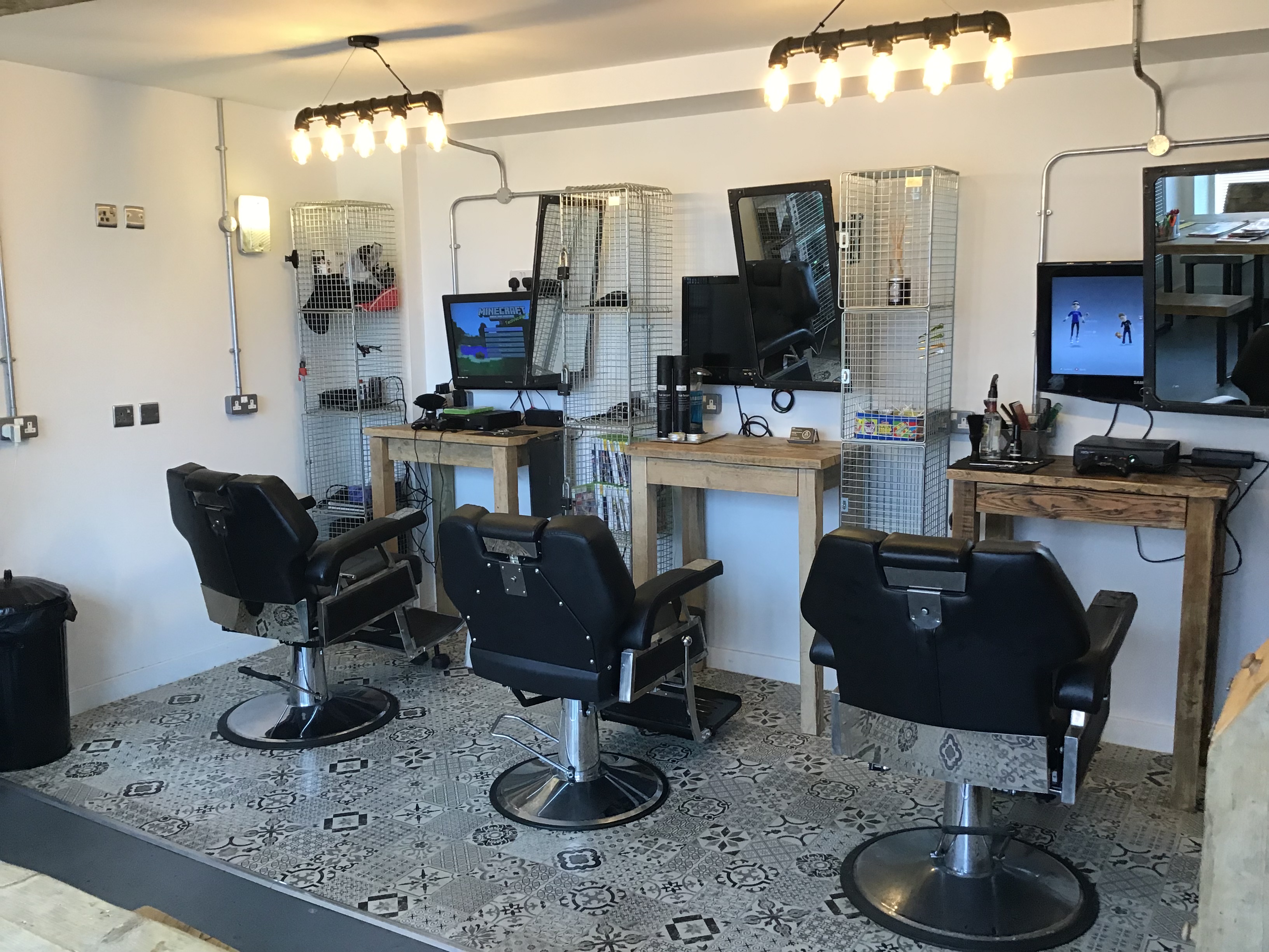 Barber seats